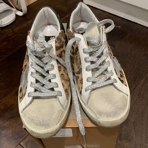 Golden goose leopard sneaker